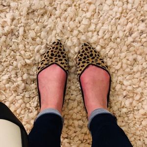 Rothy’s Leopard Point, Size 8